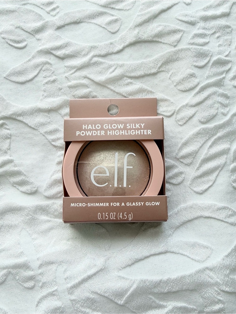 e.l.f. Halo Glow Silky Powder Highlighter,Long-Lasting - Soft Pearl Era - 0.15oz